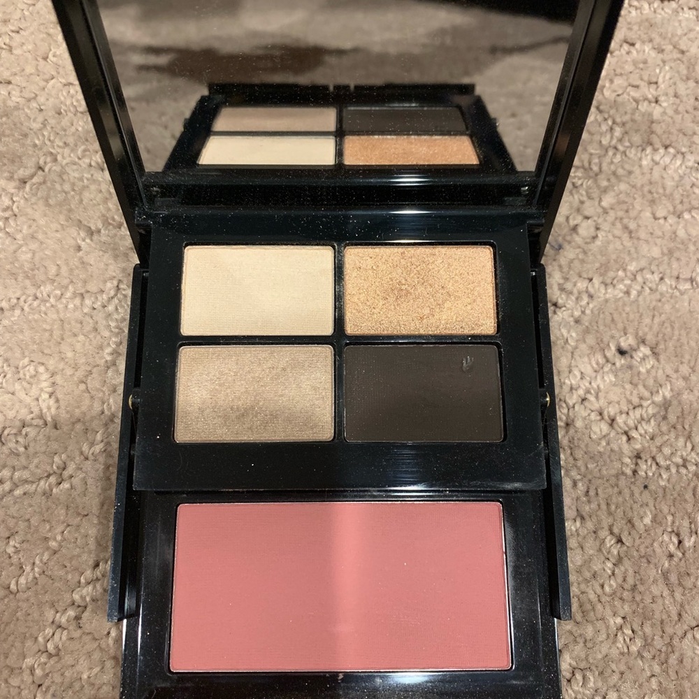 Bobbi Brown Eye And cheek palette